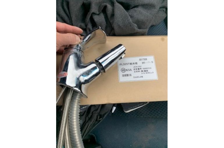 神奈川県大磯町で洗面所の水栓を交換しました